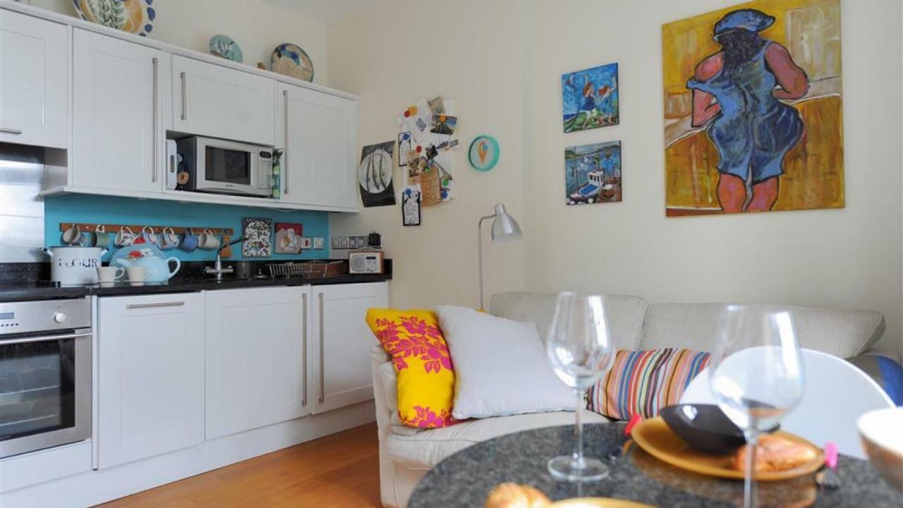 6 Coram Tower Apartment Lyme Regis Exterior foto